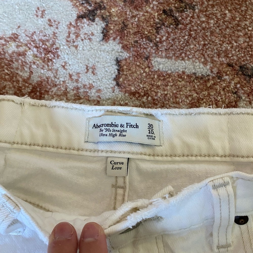 Abercrombie & Fitch White Jeans
